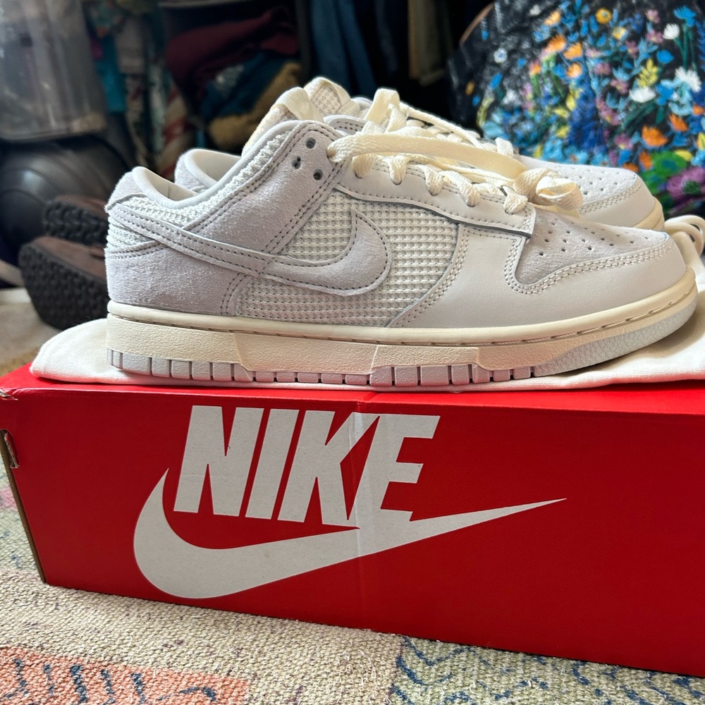 NEW Nike Dunk Low - light bone - women’s 8/men’s 6.5